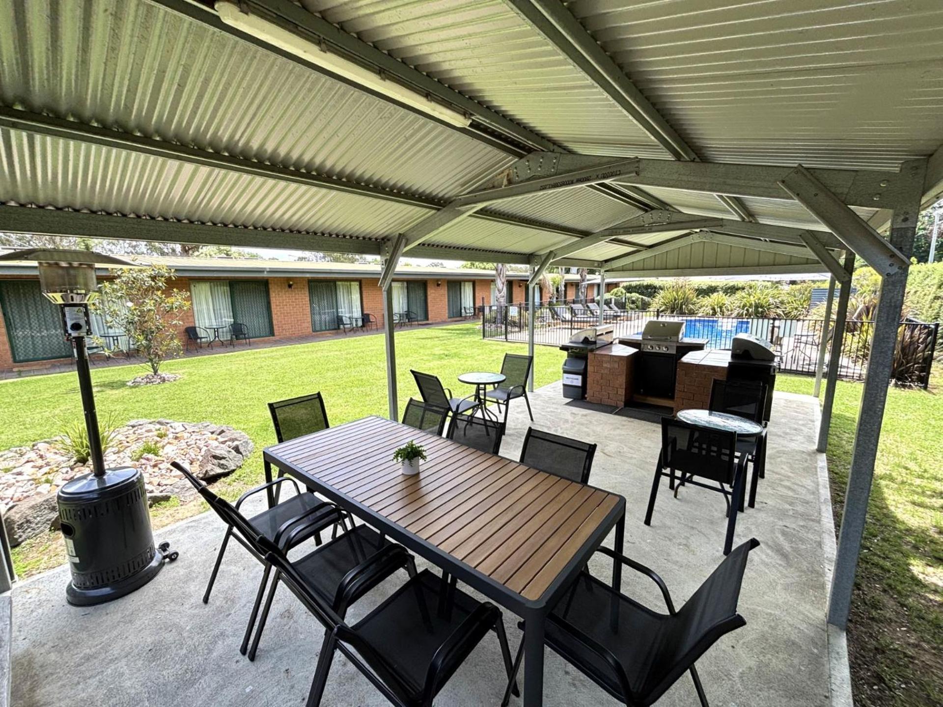 Alexandra Motor Inn Extérieur photo